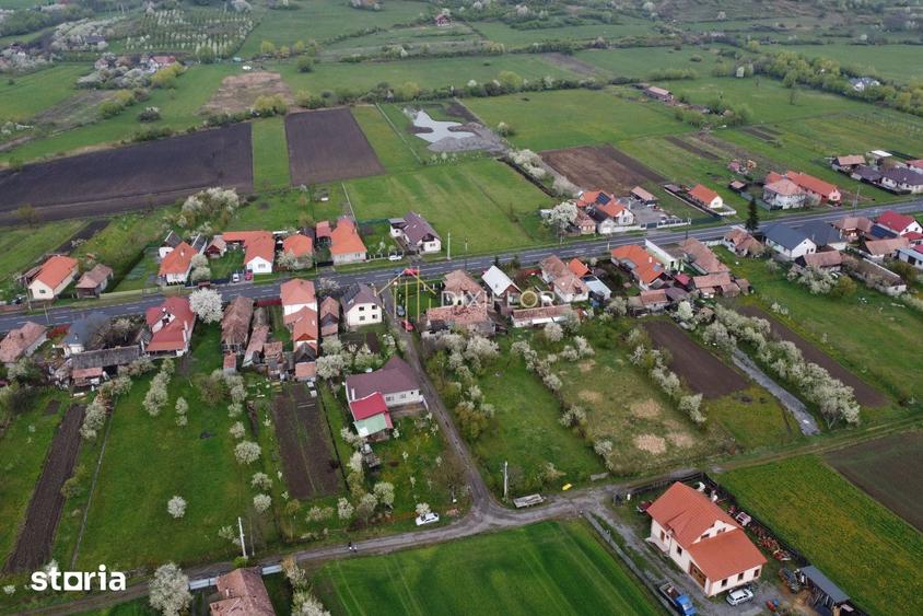 Casă cu 3 camere decomandat cu Teren 2000 Mp în Șieu