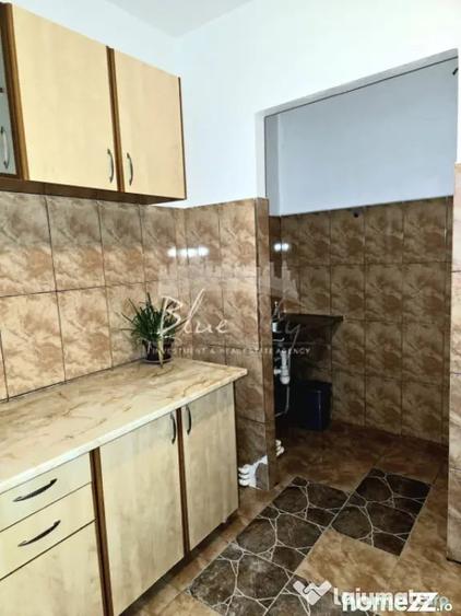 Apartament cu 2 camere decomandat în Capitol