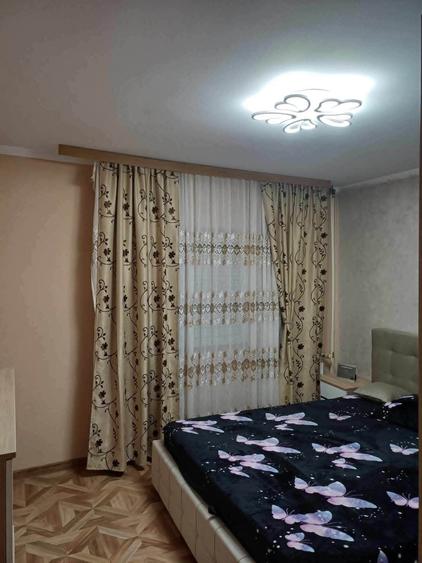 Apartament cu 3 camere nedecomandat în Exterior Vest