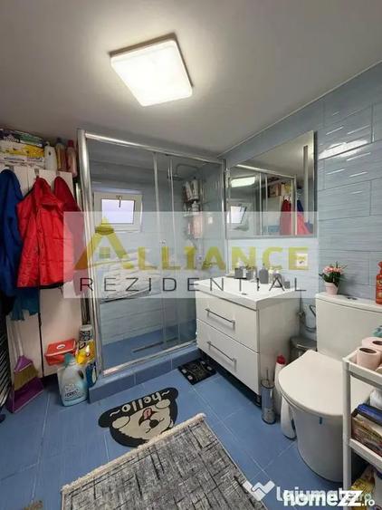 Casă cu 5 camere cu Teren 754 Mp în Cățelu