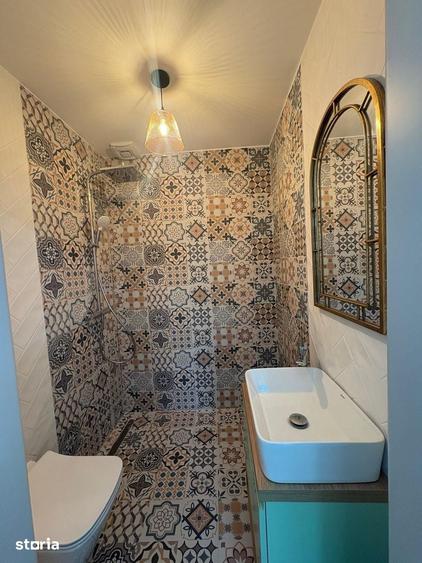 Casă cu 5 camere cu Teren 354 Mp în Ultracentral