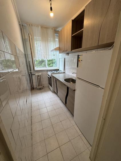 Apartament 2 cam, cf 2, etaj 2/4, Vest - Marasesti - 3