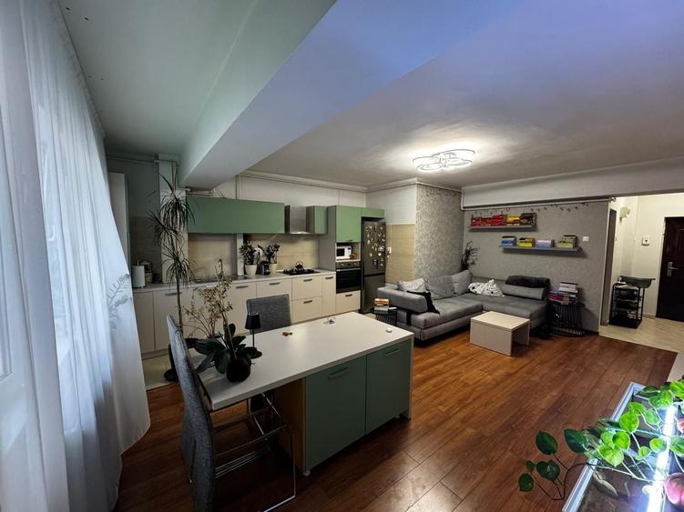 Apartament cu 2 camere decomandat în Timișoara