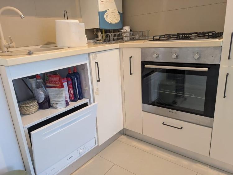 Apartament cu 2 camere nedecomandat, mobilat în Mihai Bravu