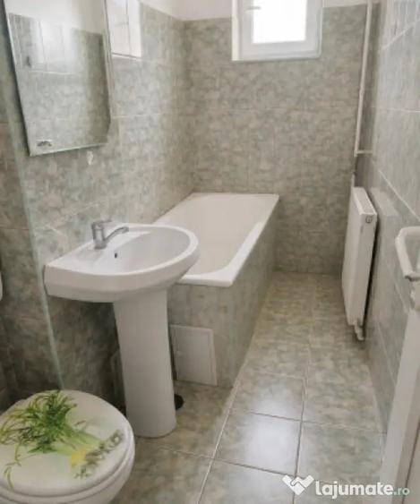 Apartament 2 camere, 42 mp, zona Bals - 2