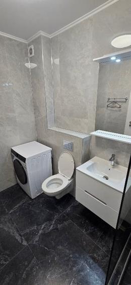Apartament cu 2 camere decomandat, mobilat în Faleza Nord