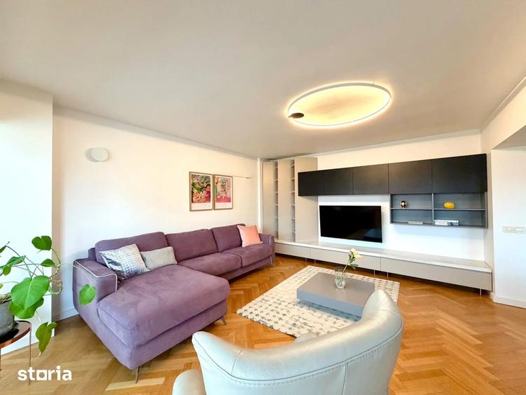 Apartament cu 2 camere semidecomandat, mobilat în Universitate