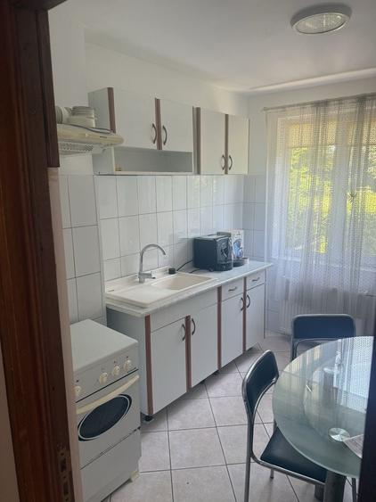 Apartament cu 2 camere semidecomandat în Exterior Vest