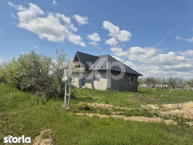 Casă cu 3 camere cu Canalizare în Albota