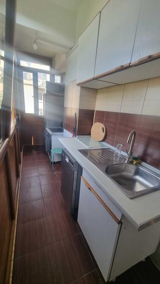 Apartament cu 2 camere decomandat în Dristor