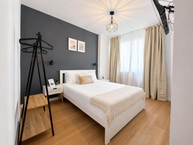 Apartament cu 2 camere semidecomandat în P-ța Unirii