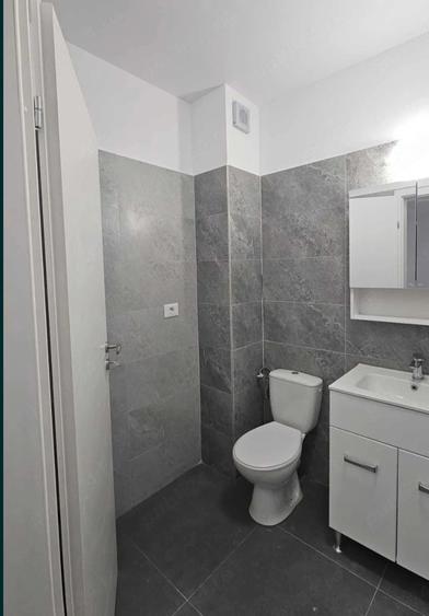 Apartament cu 2 camere decomandat în Dobroești