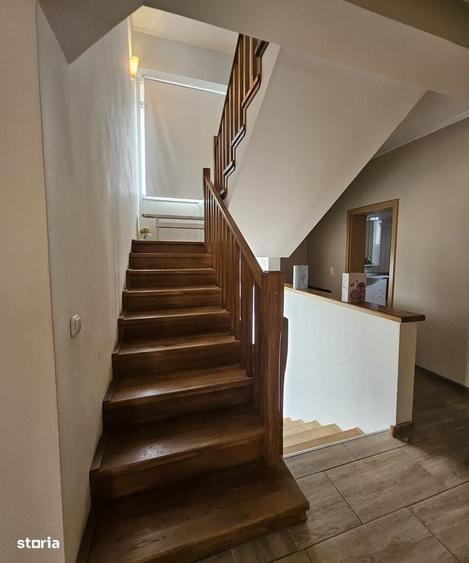 Casă cu 4 camere semidecomandat în Fughiu