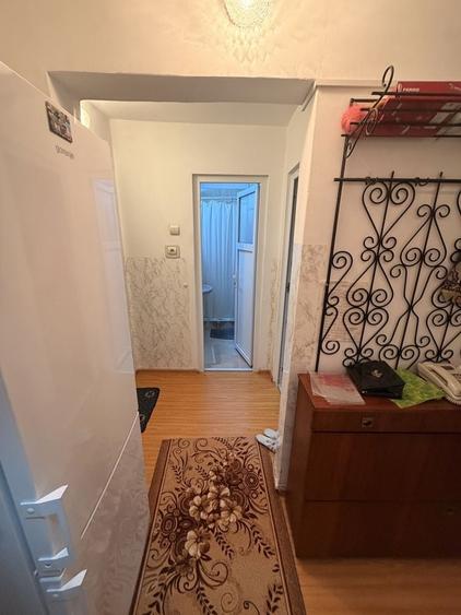 Apartament cu 2 camere decomandat în Vest