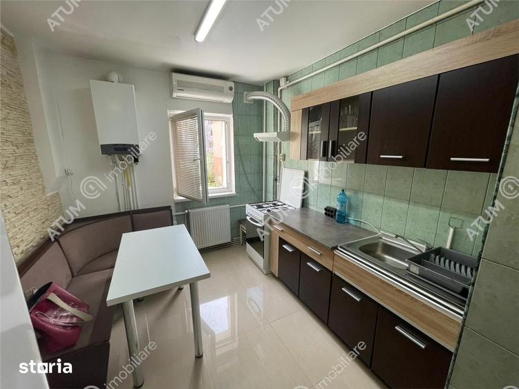 Apartament cu 2 camere decomandat, mobilat în Mihai Viteazul