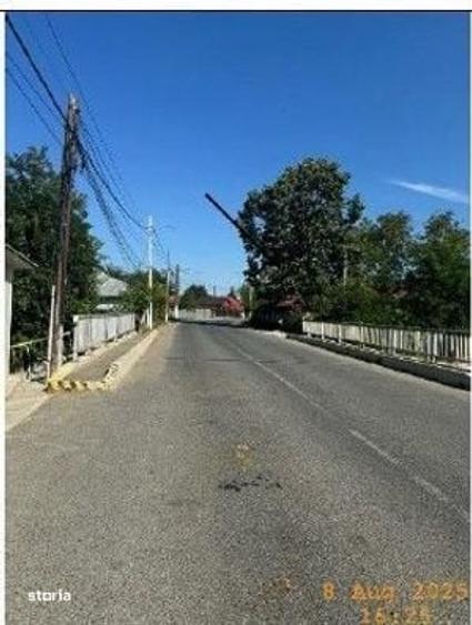Casă cu 3 camere în Coșești