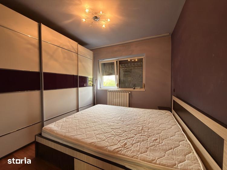 Apartament cu 2 camere decomandat în Lipovei