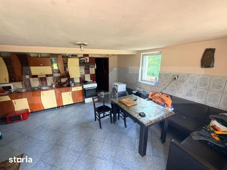 Casă cu 9 camere cu Teren 2000 Mp în Bran