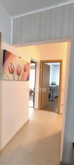 Apartament cu 4 camere decomandat în Plopilor