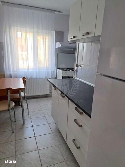 Apartament cu 2 camere decomandat, mobilat în Mărășești