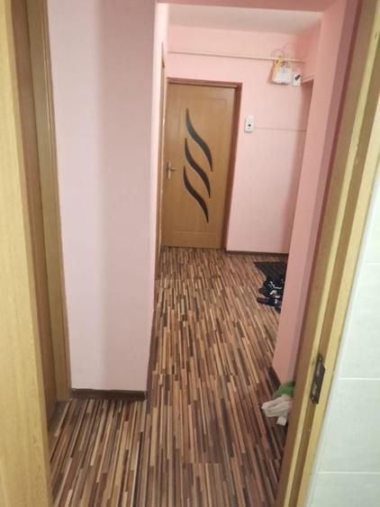 Apartament cu 2 camere decomandat în Micro 18