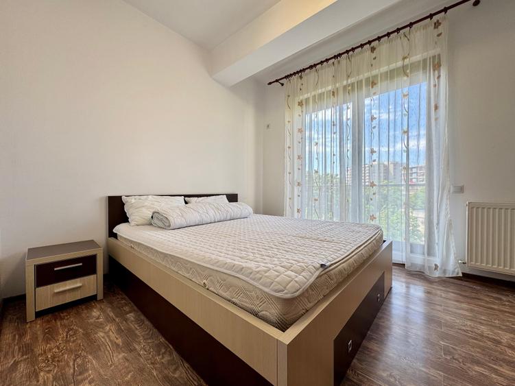 Apartament cu 3 camere decomandat în Vitan Mall