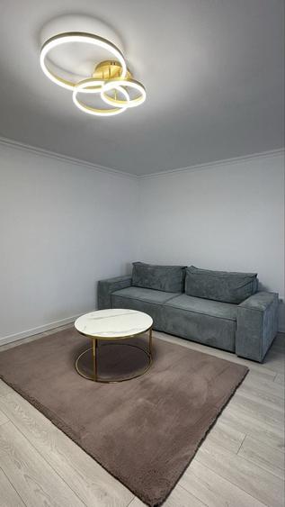 Apartament cu 2 camere decomandat în Unirea