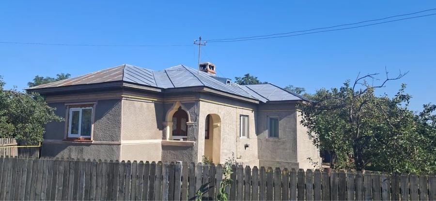 Casă cu 4 camere în Glodeanu-Siliștea