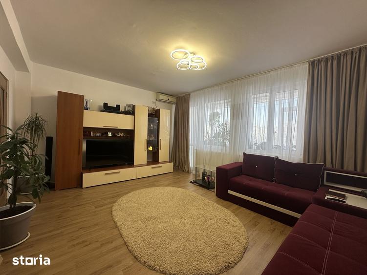 Apartament cu 3 camere decomandat în Cantacuzino