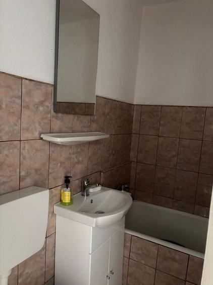Inchiriez apartament 2 cam semidecomandat - 9