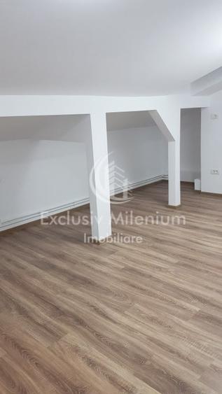 Casă individuală cu 6 camere cu Canalizare în Grozăvești