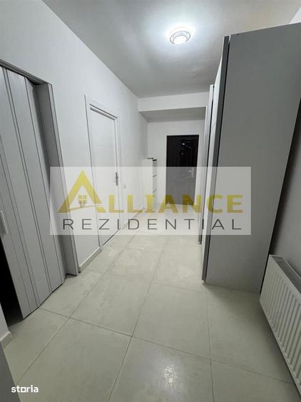 Apartament cu 2 camere în Apărătorii Patriei