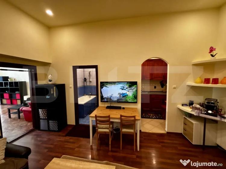 Apartament cu 2 camere decomandat în Ultracentral