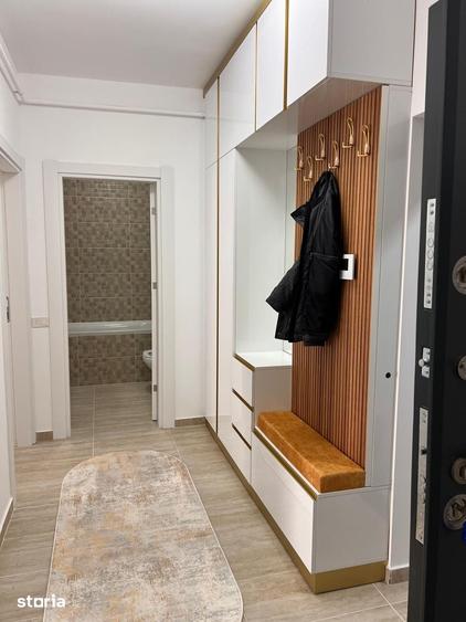 Apartament cu 2 camere decomandat în Metalurgiei