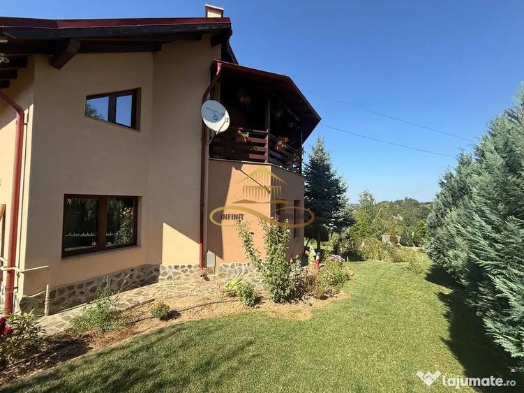 Casă cu 5 camere cu Teren 760 Mp în Măgura
