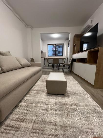 Apartament cu 2 camere decomandat, mobilat în Theodor Pallady