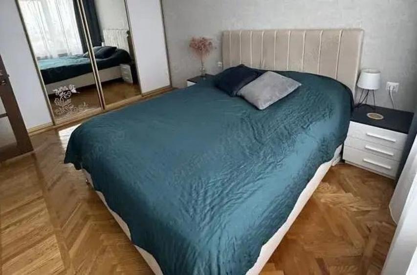 Garsoniera in Izvor, langa Facultatea de Drept - 1