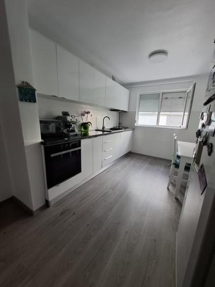 Apartament 2 camere, 50 mp, zona Vest - 8