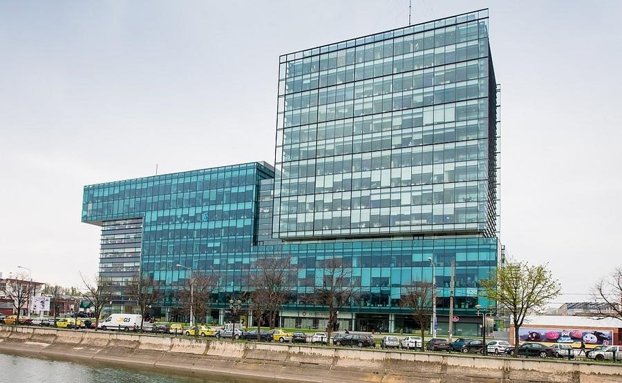 Spațiu comercial, de 46,959 mp, în Grozăvești