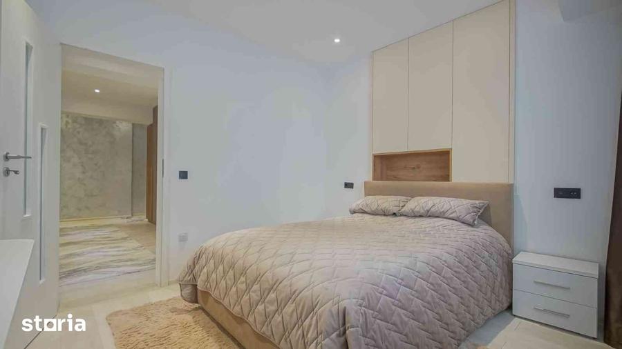 Apartament cu 4 camere în Tractorul