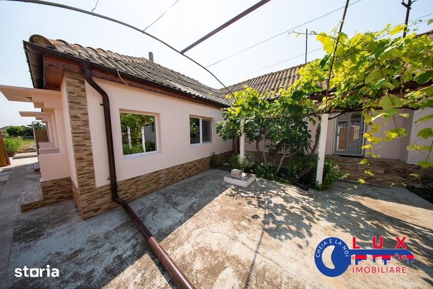 Casă cu 5 camere cu Teren 627 Mp în Sarichioi