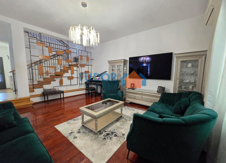 Duplex cu 6 camere cu Canalizare în Pipera
