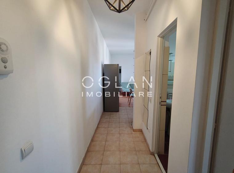 Apartament cu 3 camere decomandat în Hipodrom 1
