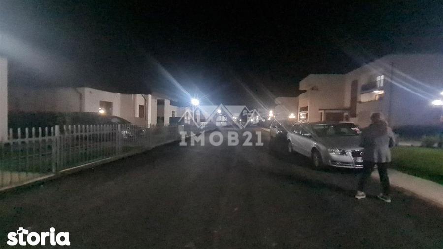 Apartament cu 2 camere decomandat, mobilat în Păulești