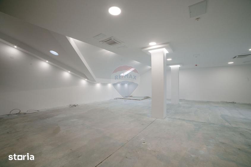 Spațiu comercial, de 245 mp, în Ultracentral