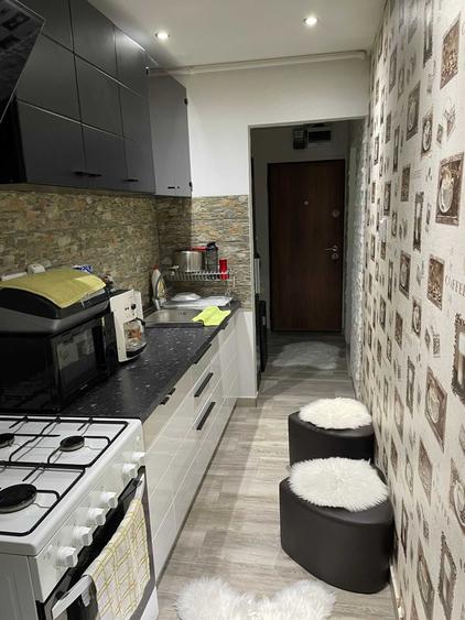 Apartament cu 2 camere nedecomandat în Dacia