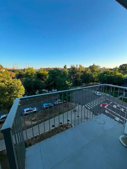 Apartament cu 3 camere decomandat în Take Ionescu