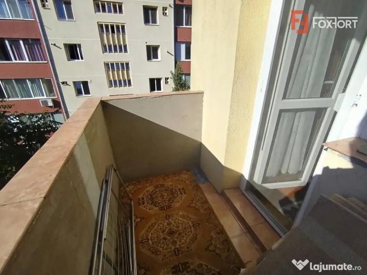 Apartament cu 2 camere semidecomandat în Șagului