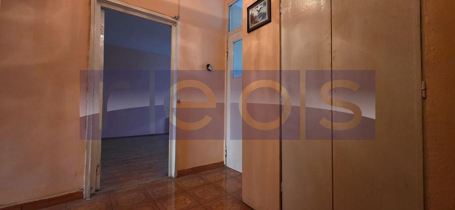 Apartament cu 3 camere decomandat în Dristor