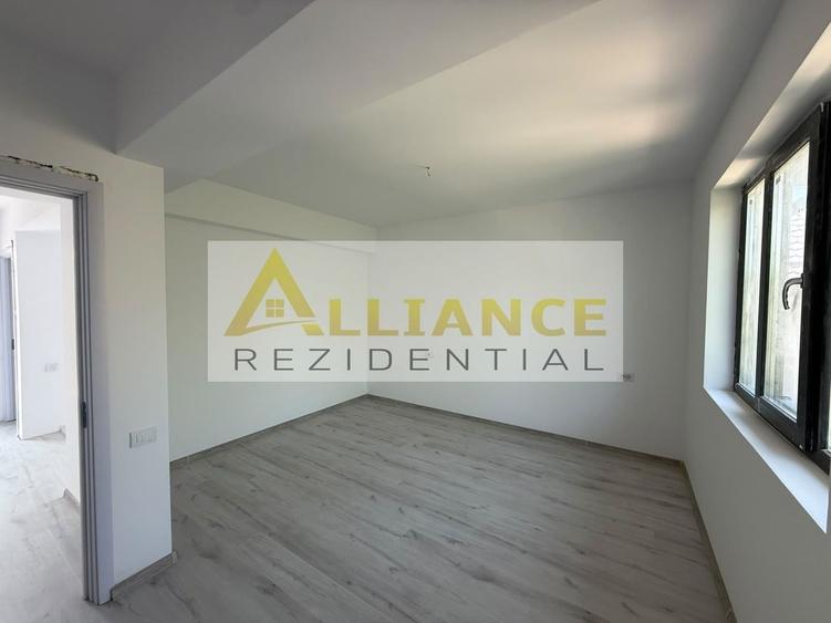Casă individuală cu 5 camere cu Canalizare în Berceni